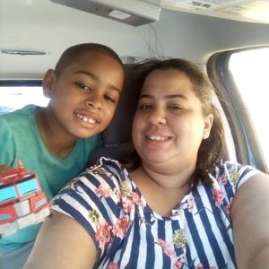 Meet your Posher, Raquel